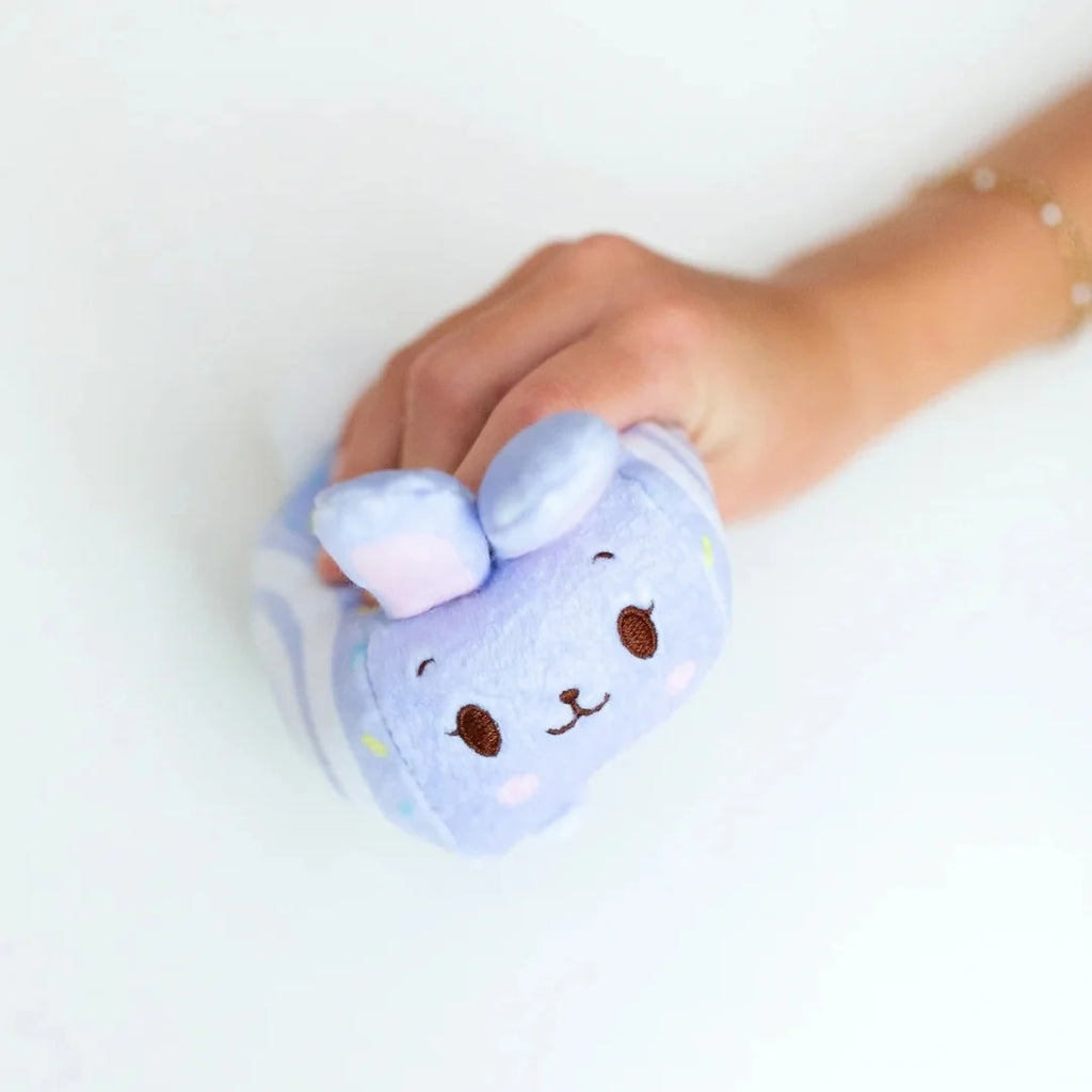 SQUISH BERRIES