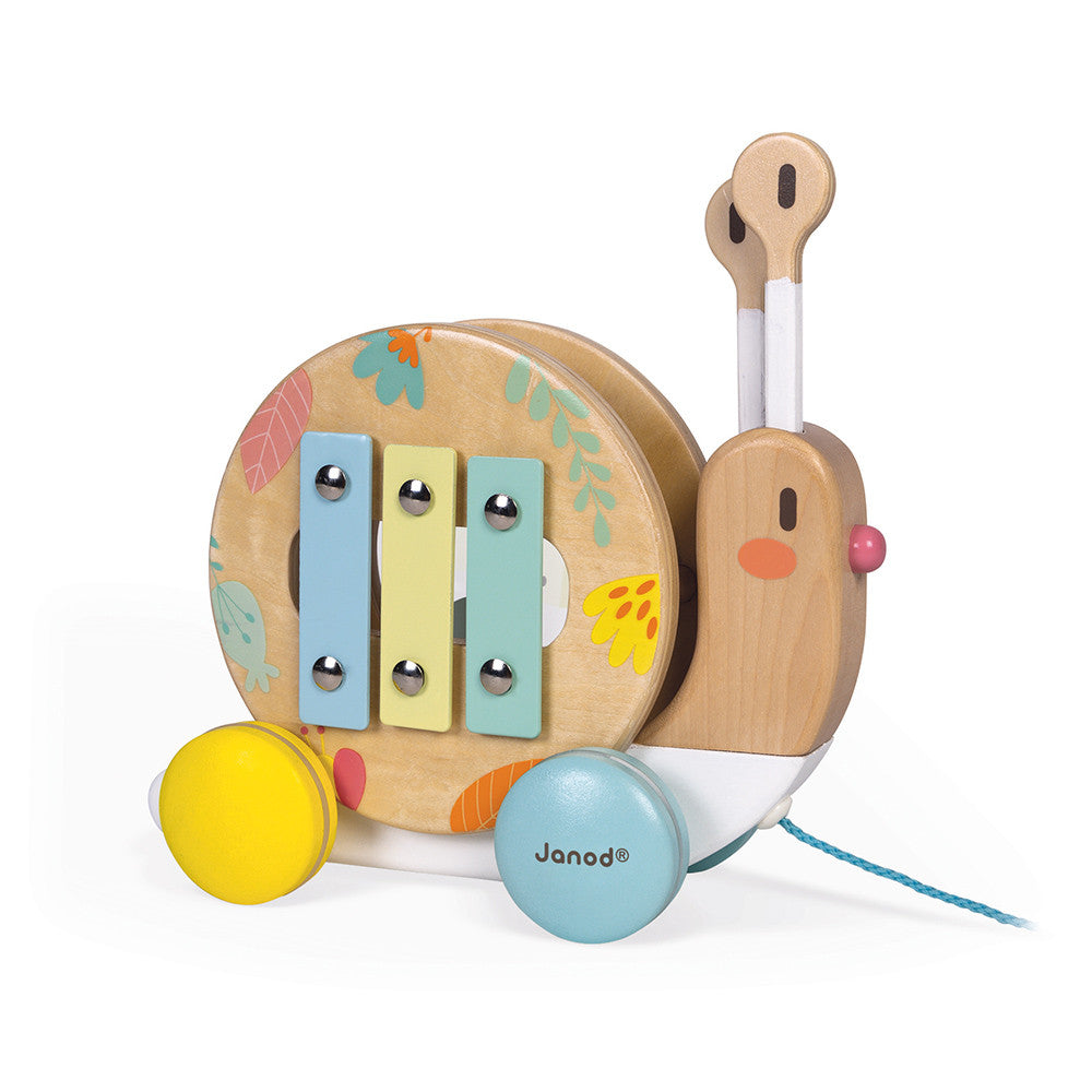 PULL-ALONG SNAIL